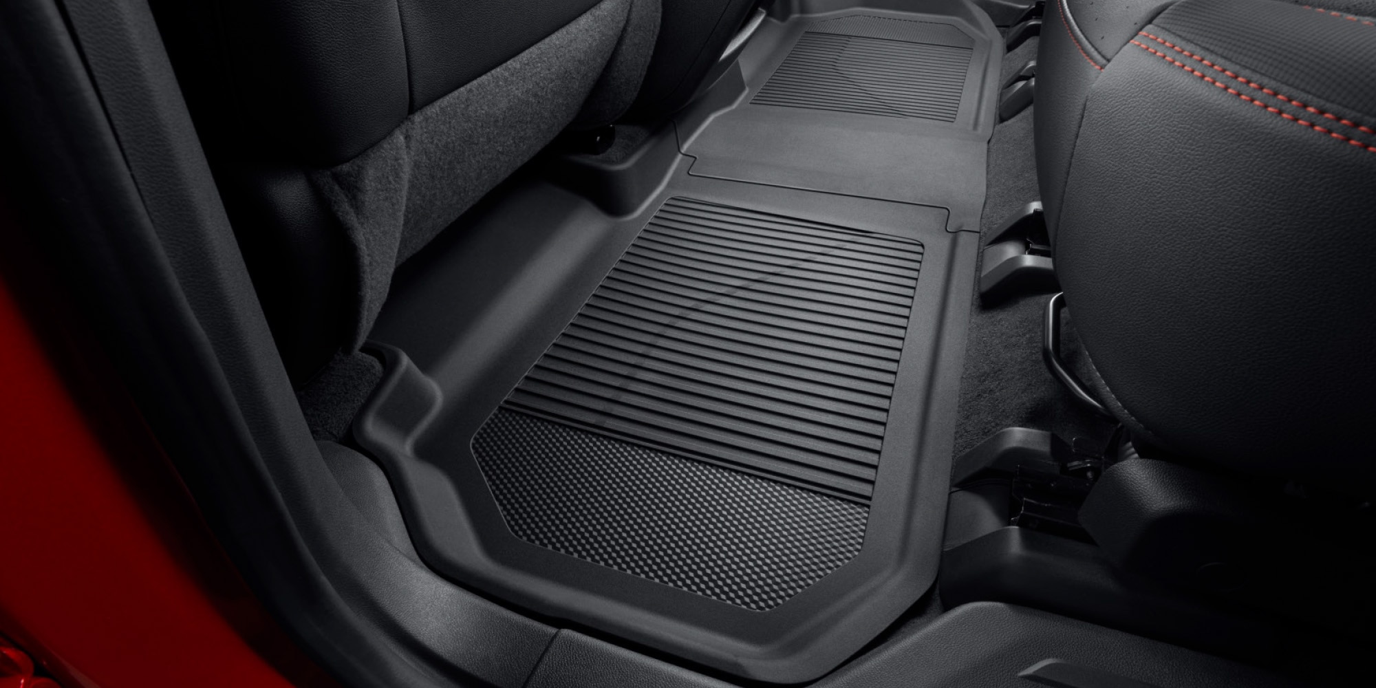 Nueva Traverse 2026, tapete de vinil rígido 2da fila en negro